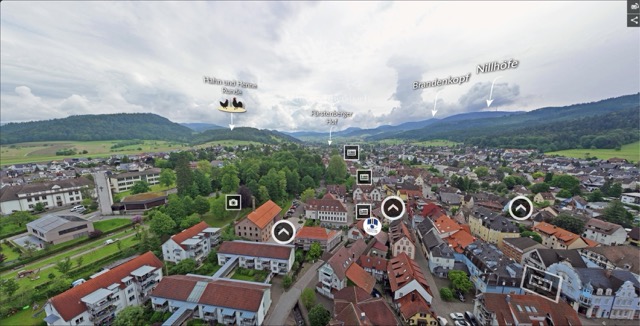 Stadtrundgang Zell a.H. &mdash; Blick &uuml;ber die historische Altstadt